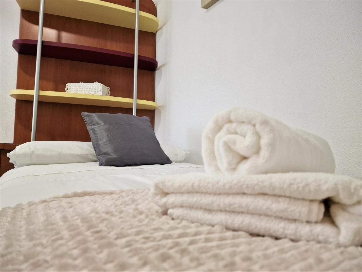 Ds Duplex Acera Del Rio, Parking Opcional Leilighet Córdoba Eksteriør bilde